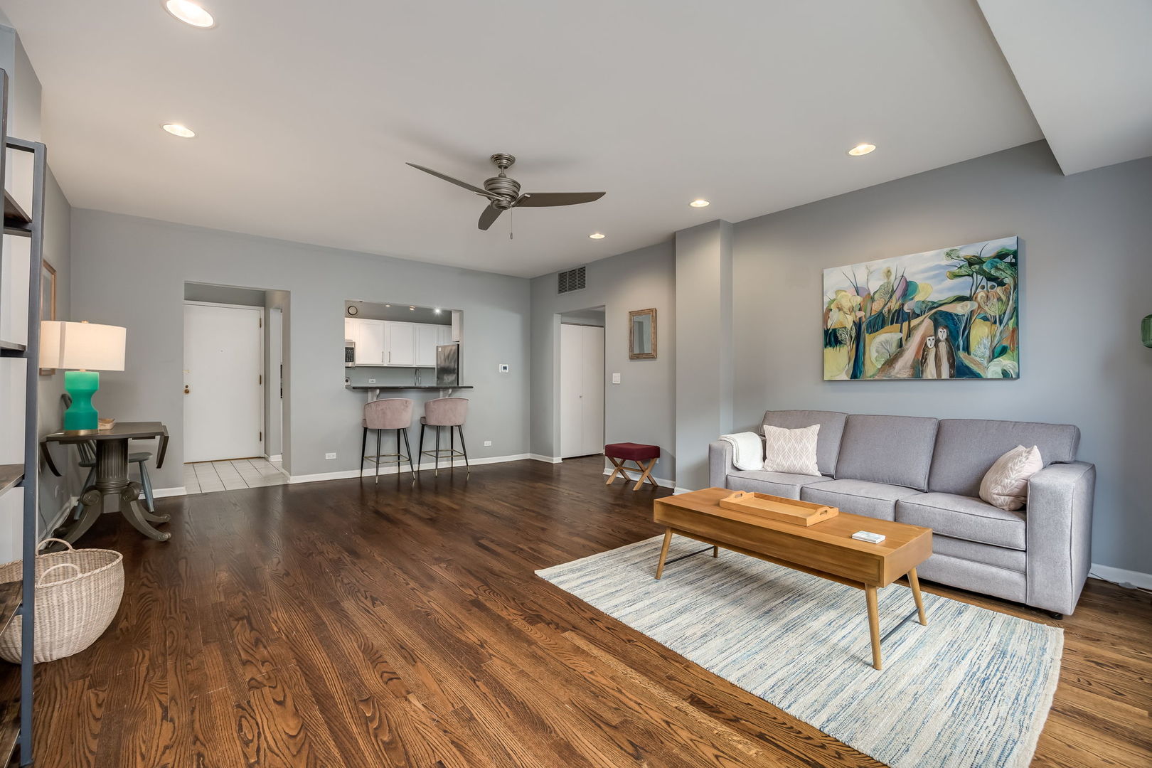 431 S Dearborn Street 1001 Property Photo 12