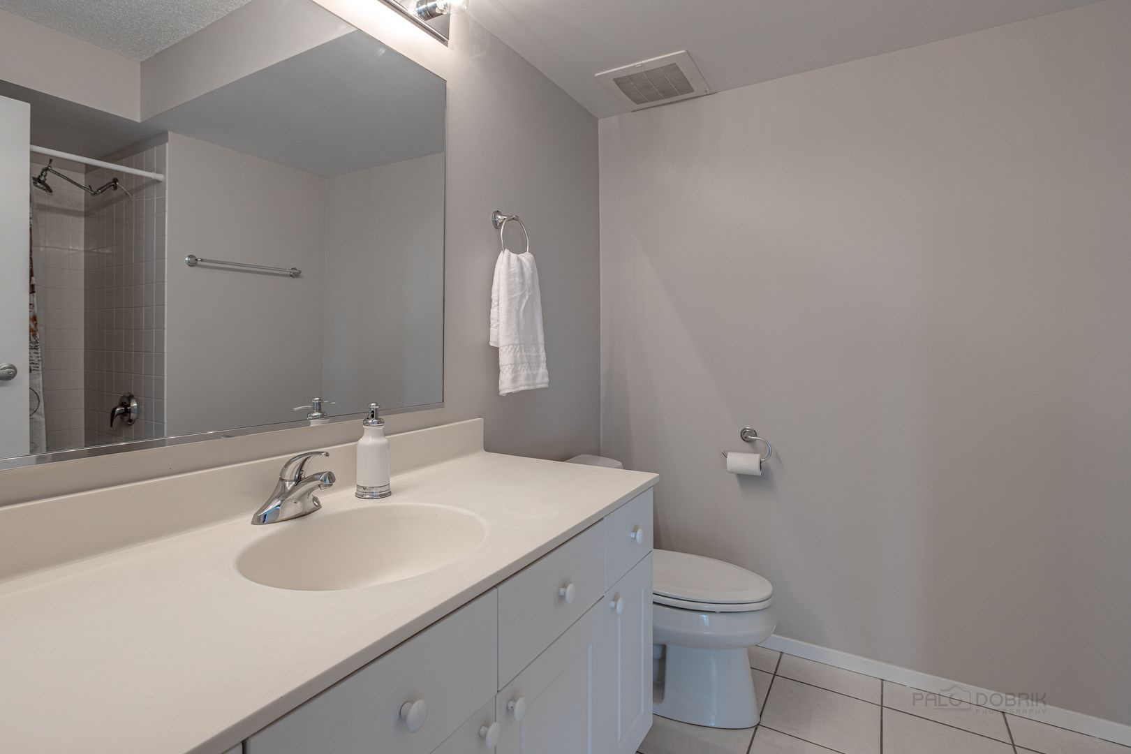 1720 Maple Avenue 1360 Property Photo 20