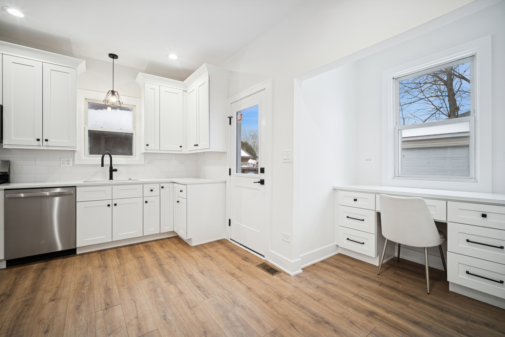 247 Highwood Avenue Property Photo 6