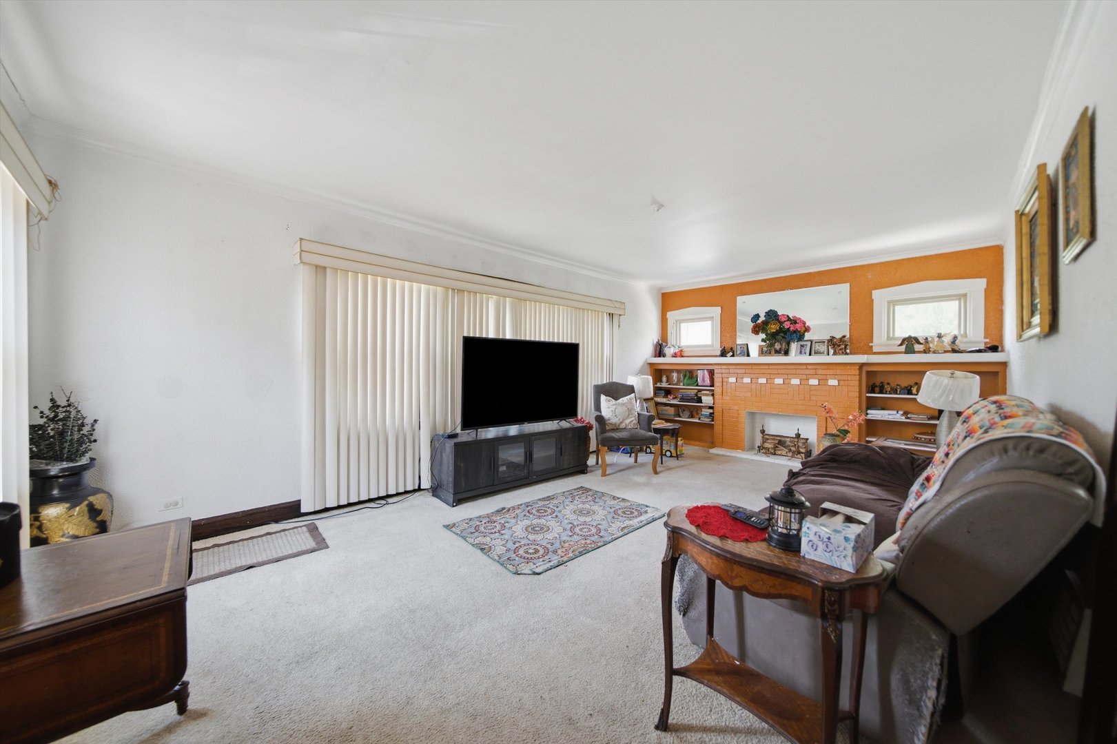 1225 S 16th Avenue Property Photo 3