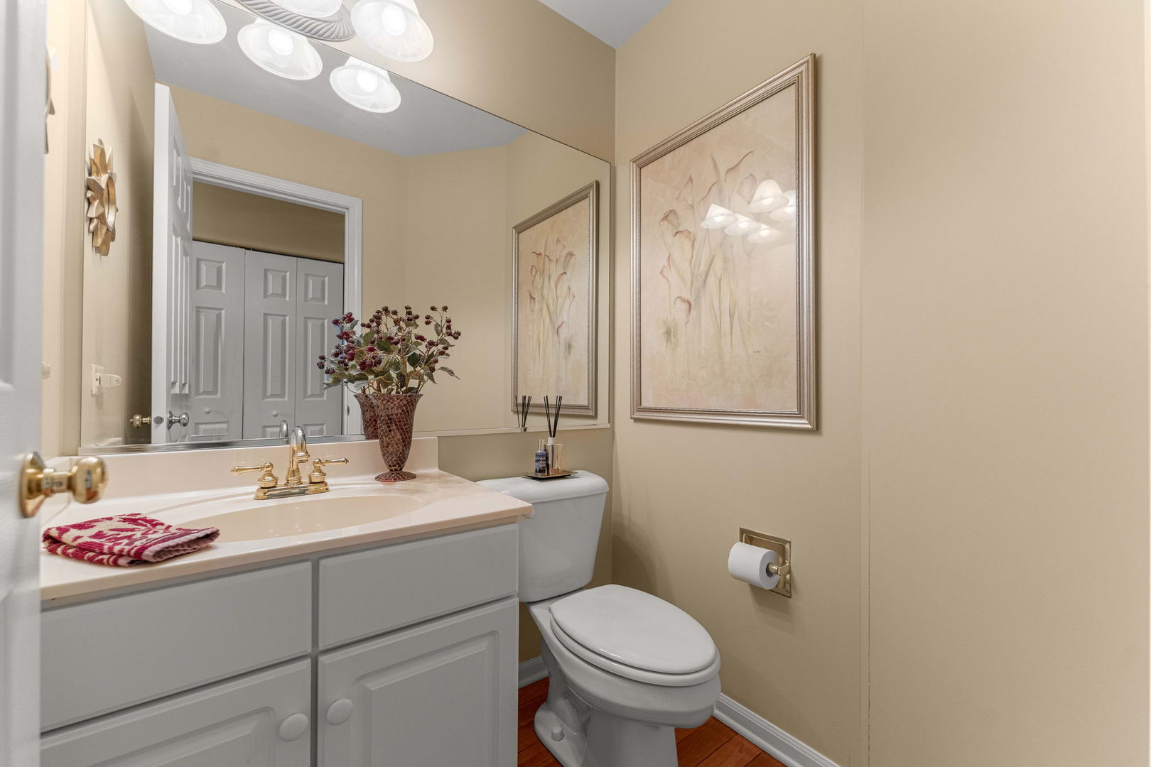 1256 Pennsbury Lane Property Photo 11