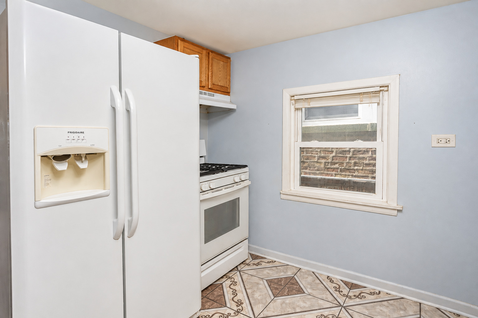 3906 W Montrose Avenue Property Photo 31
