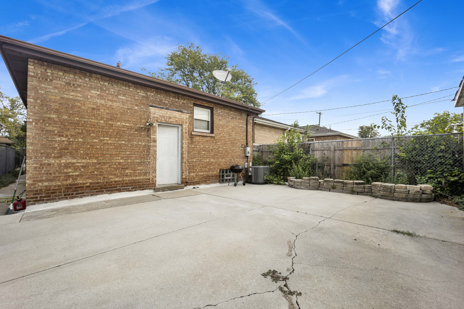 25 E 121st Street Property Photo 9