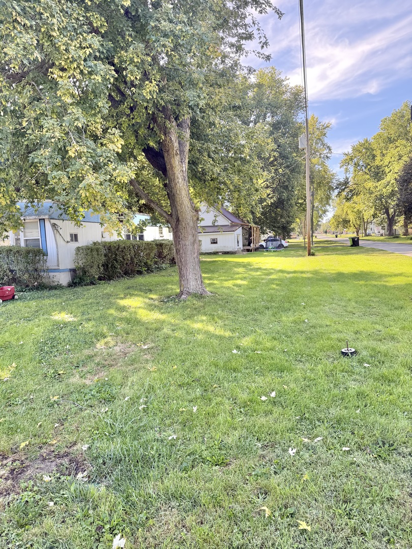 407 N Webster Street Property Photo 15