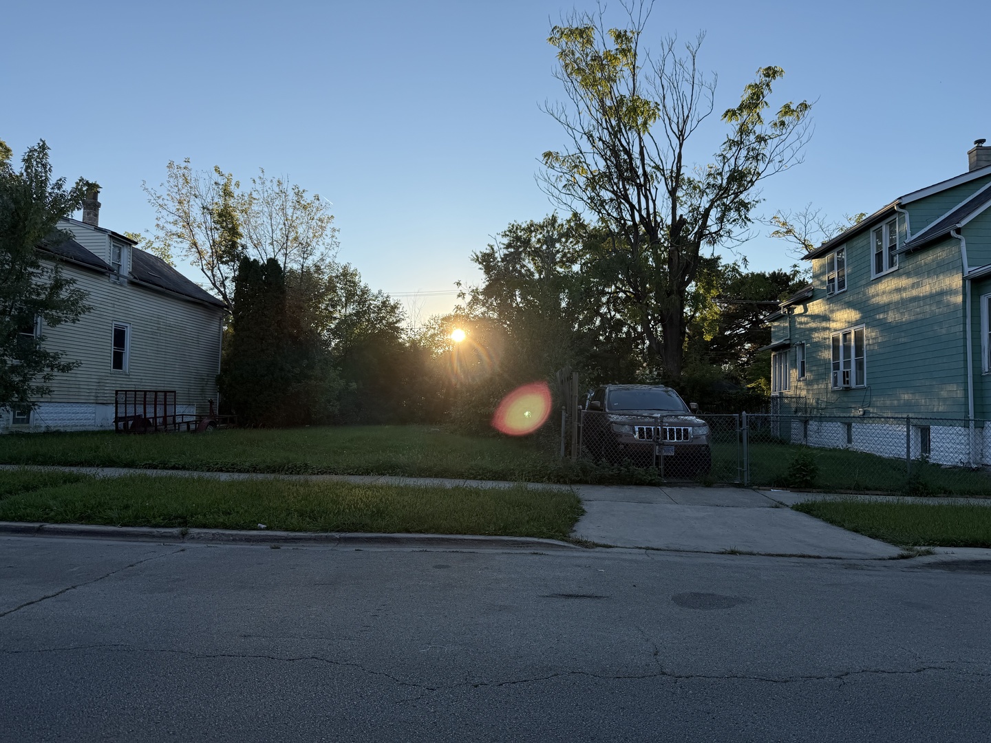 11558 S Perry Avenue Property Photo 1