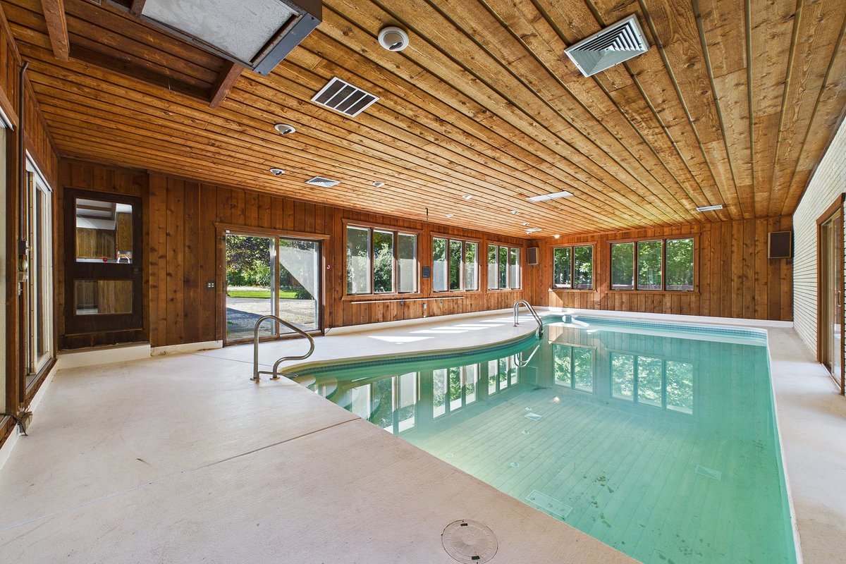 201 Oak Lane Property Photo 16