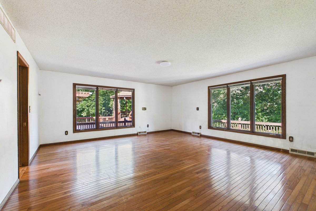 201 Oak Lane Property Photo 18
