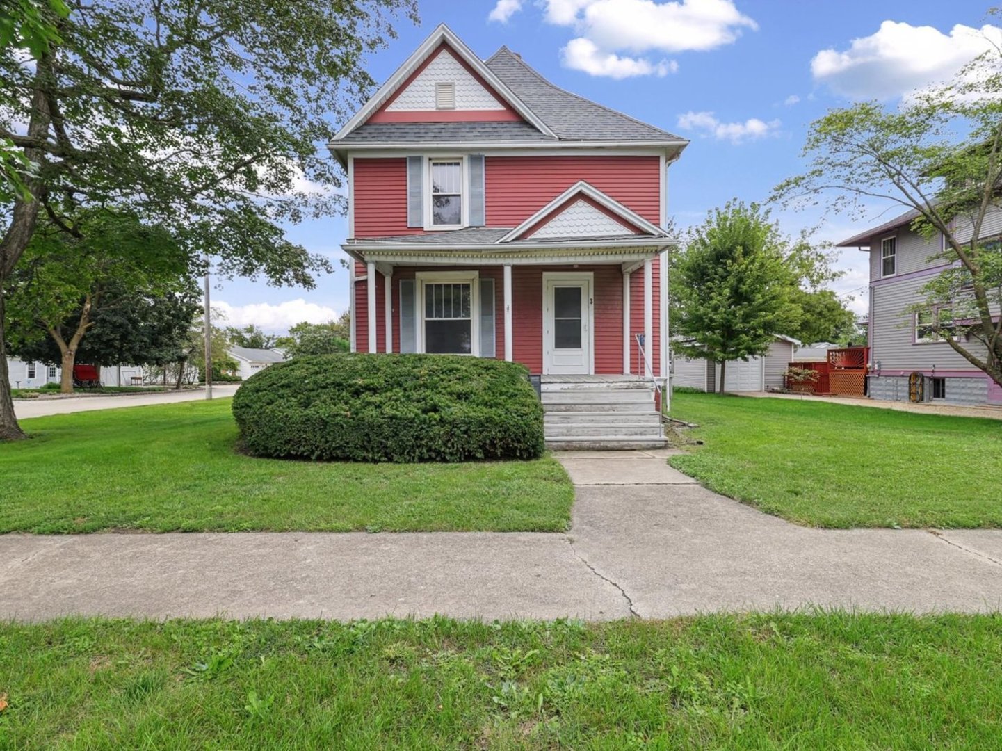 311 E Pells Street Property Photo 1