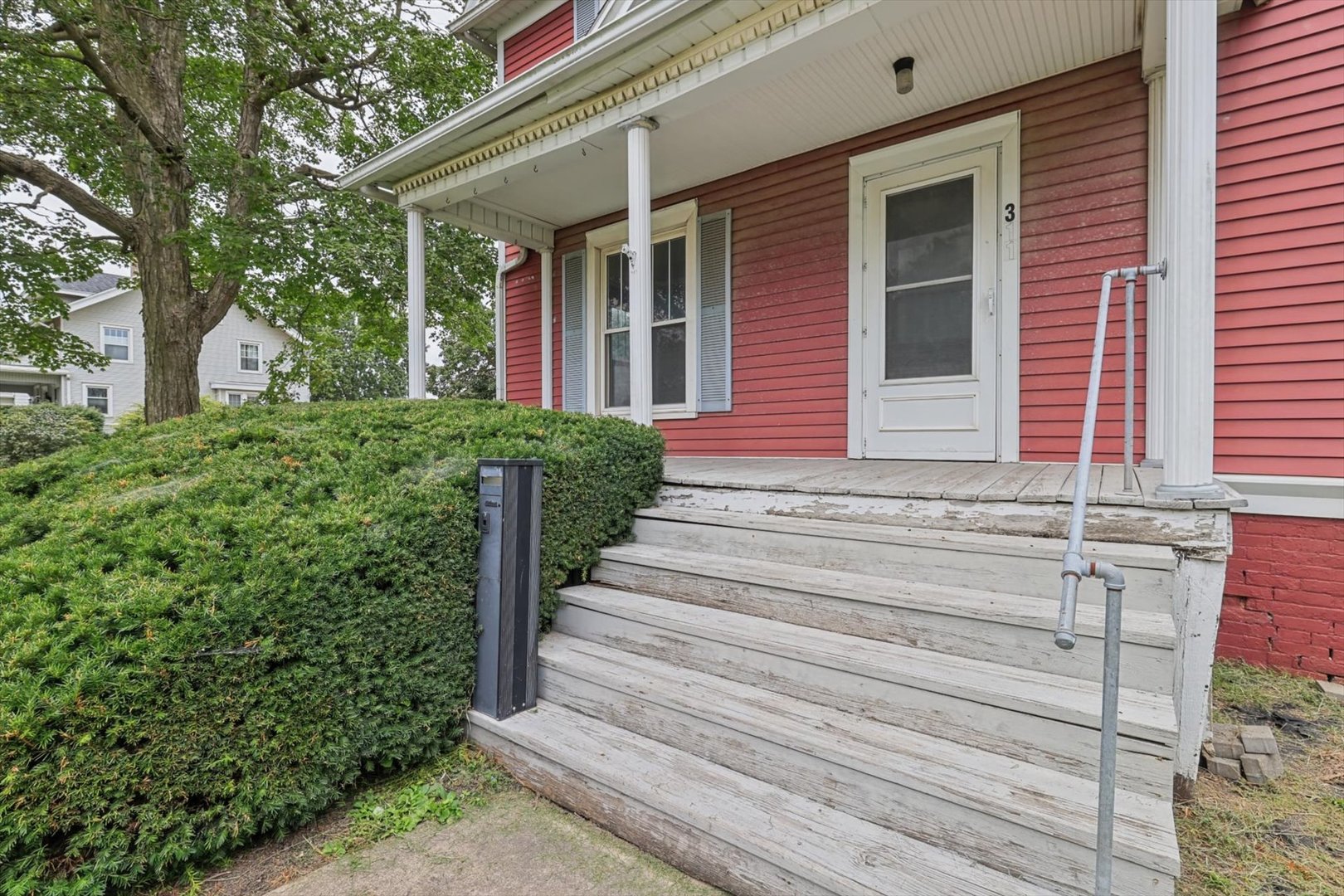 311 E Pells Street Property Photo 19