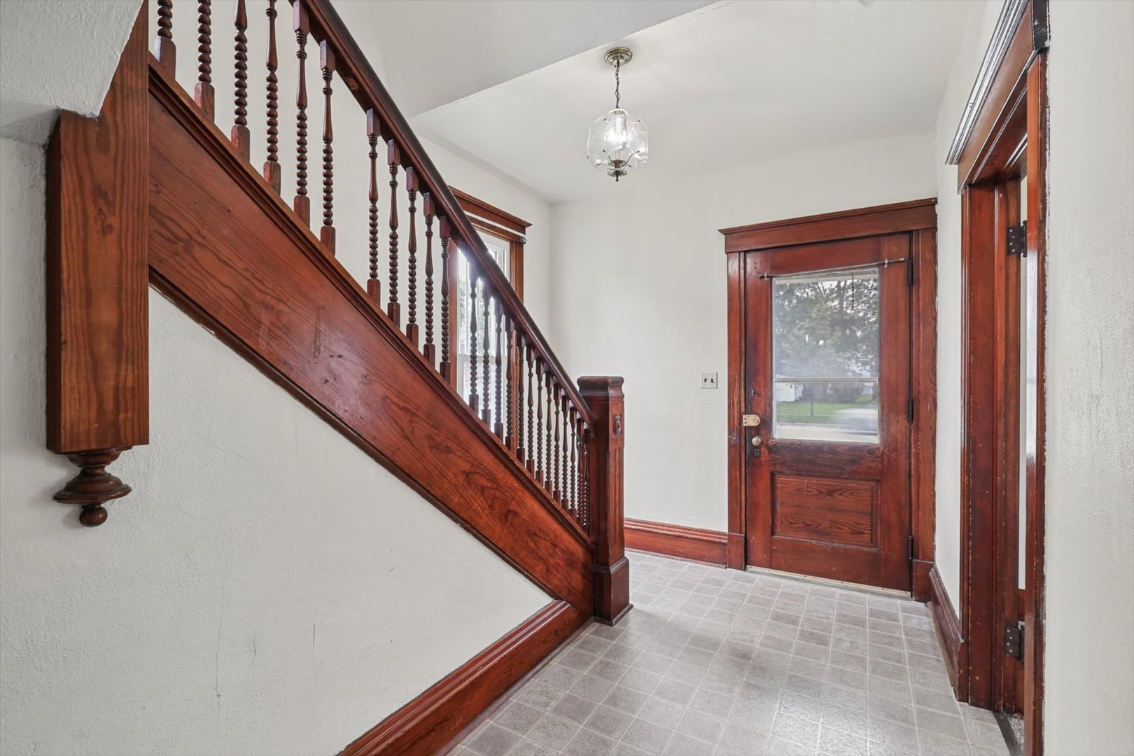 311 E Pells Street Property Photo 21