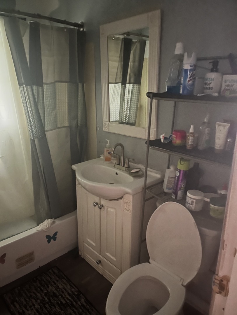 12769227 Property Photo 22