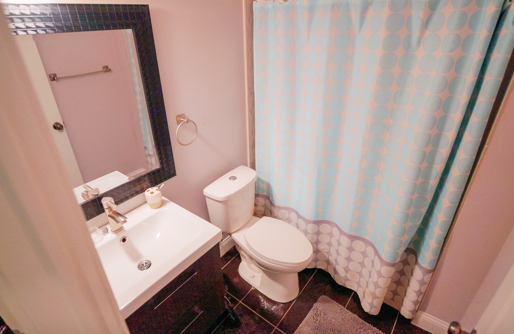 6222 W Henderson Street Property Photo 13
