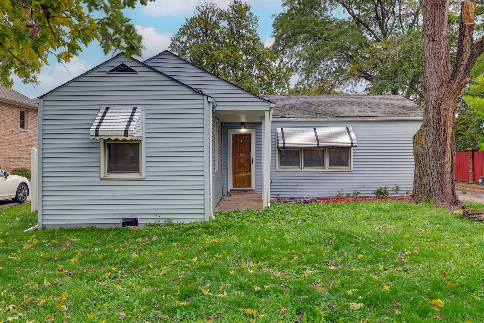 8115 Sayre Avenue Property Photo 1