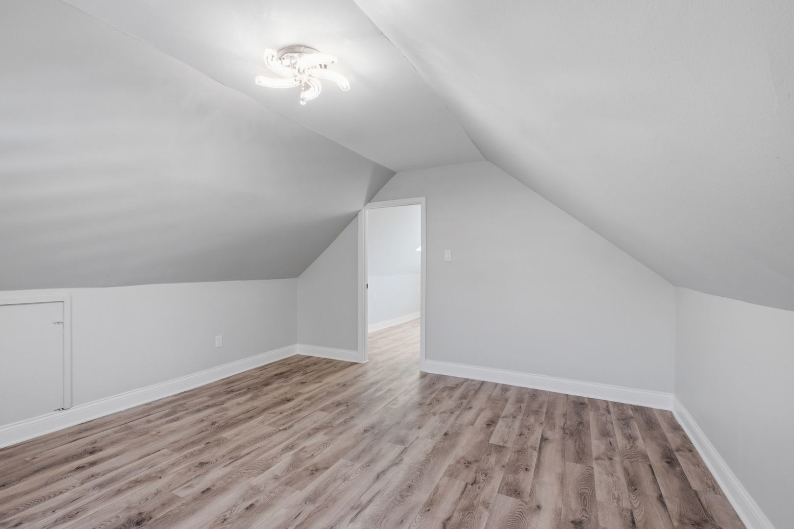 3012 S Pulaski Road Property Photo 17
