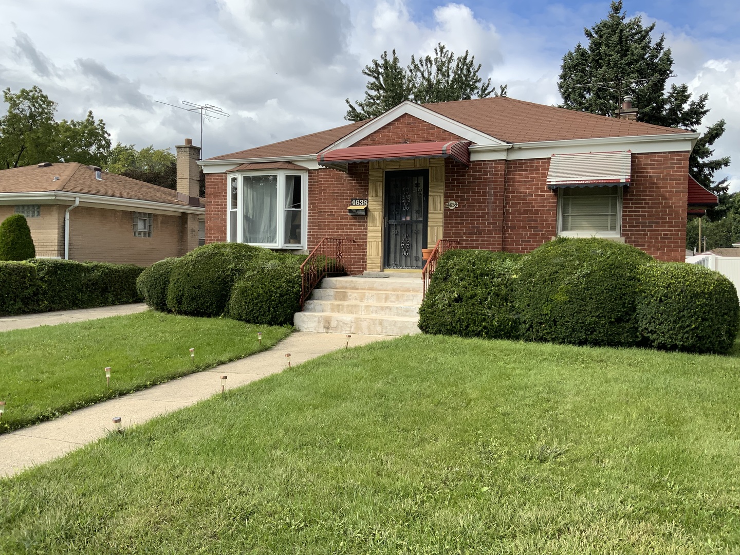 4638 Butterfield Road Property Photo 1