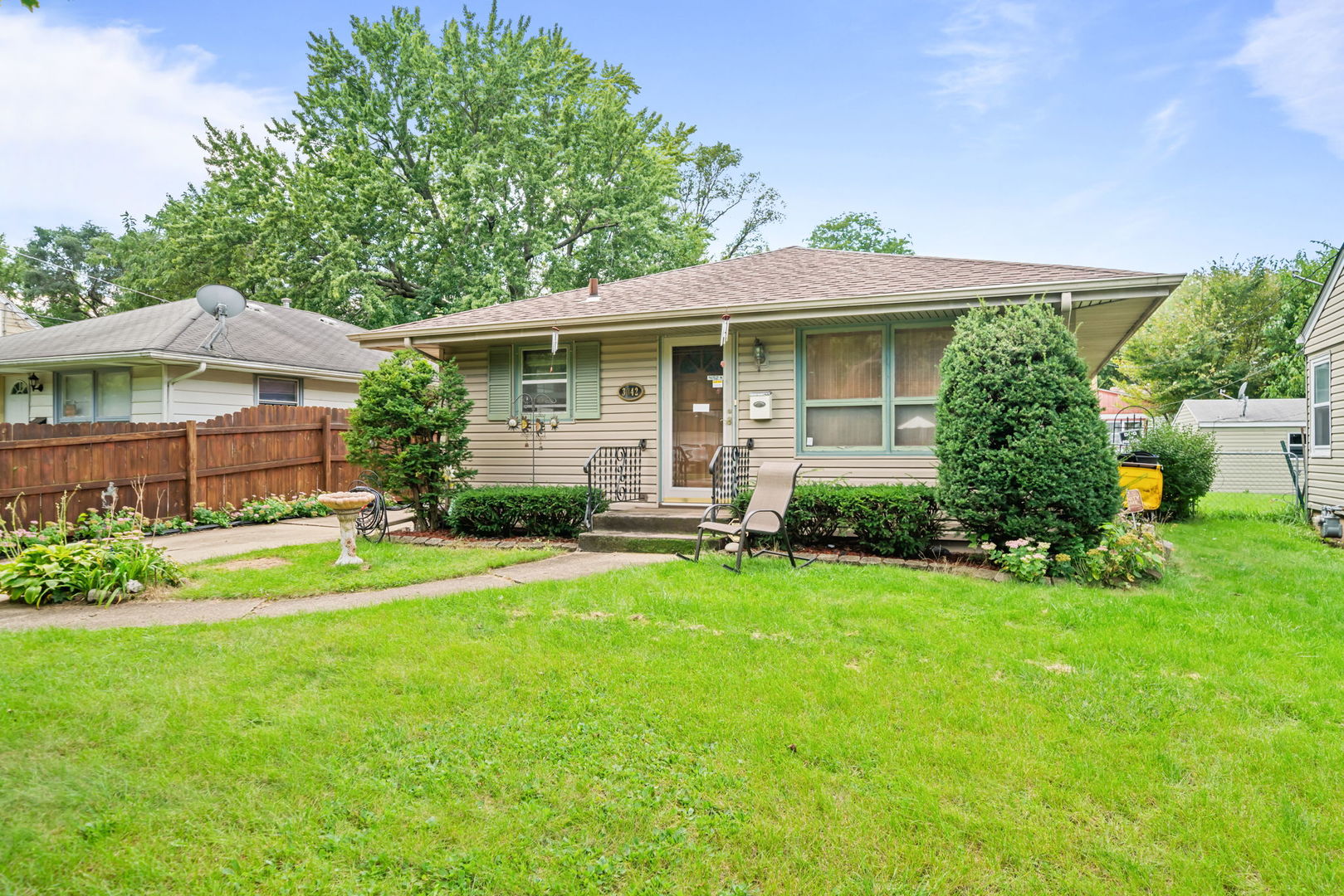3042 Huffman Boulevard Property Photo 3