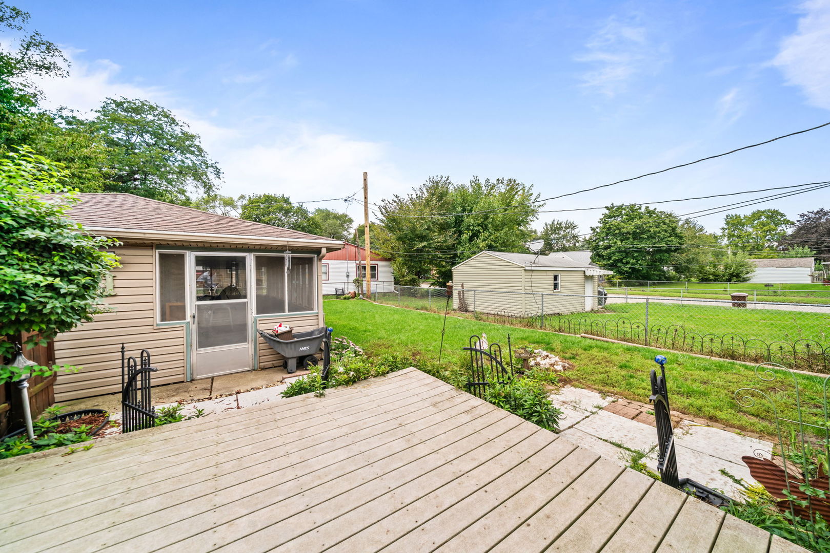 3042 Huffman Boulevard Property Photo 28