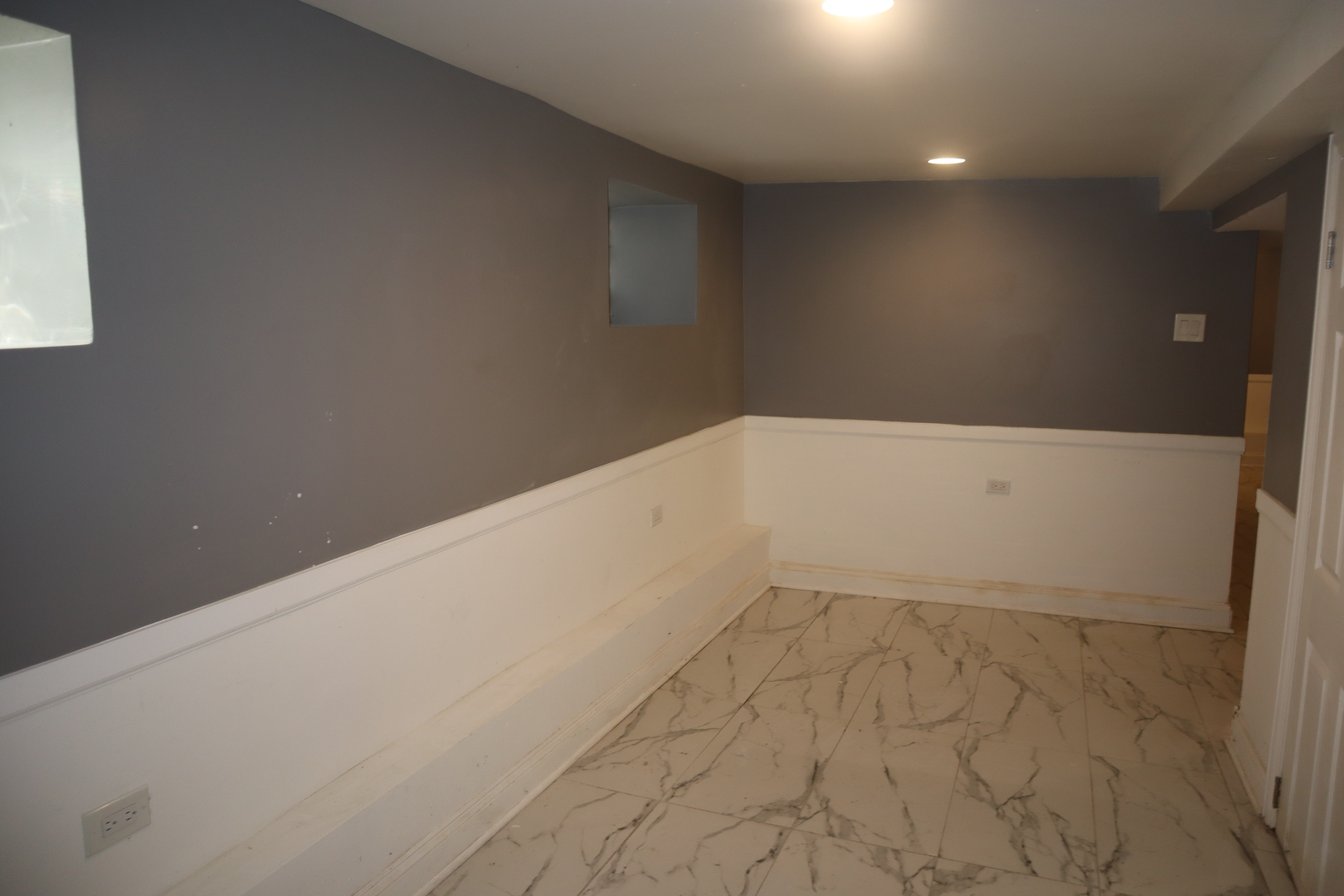 539 E 68th Street Property Photo 15