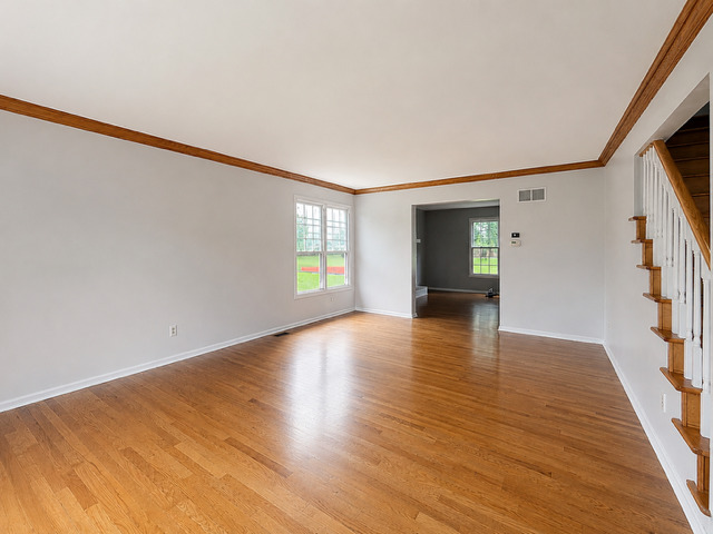 6582 Tealwood Drive Property Photo 3