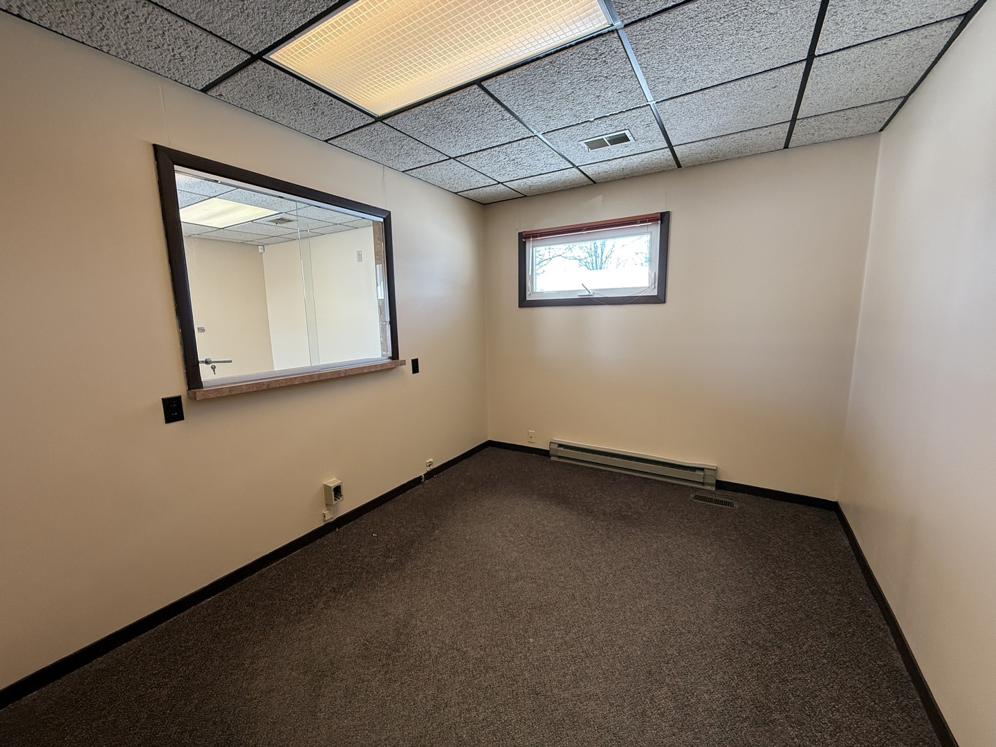 103 S John Street Property Photo 3