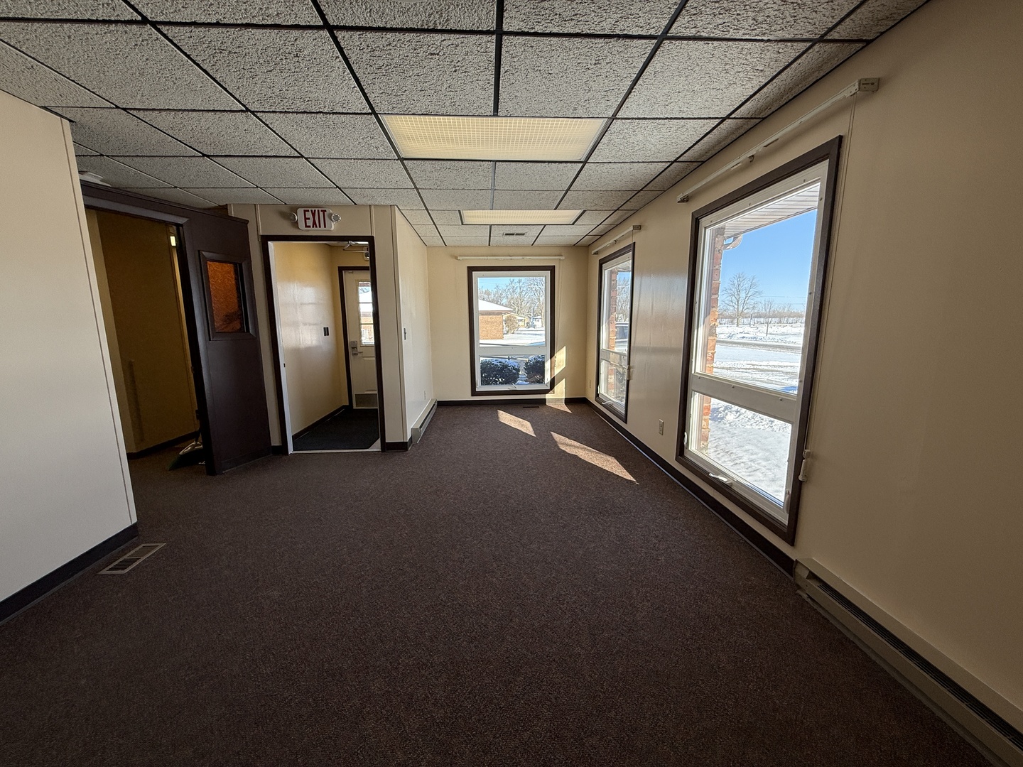 103 S John Street Property Photo 5