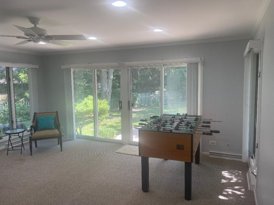 515 E Blodgett Avenue Property Photo 18