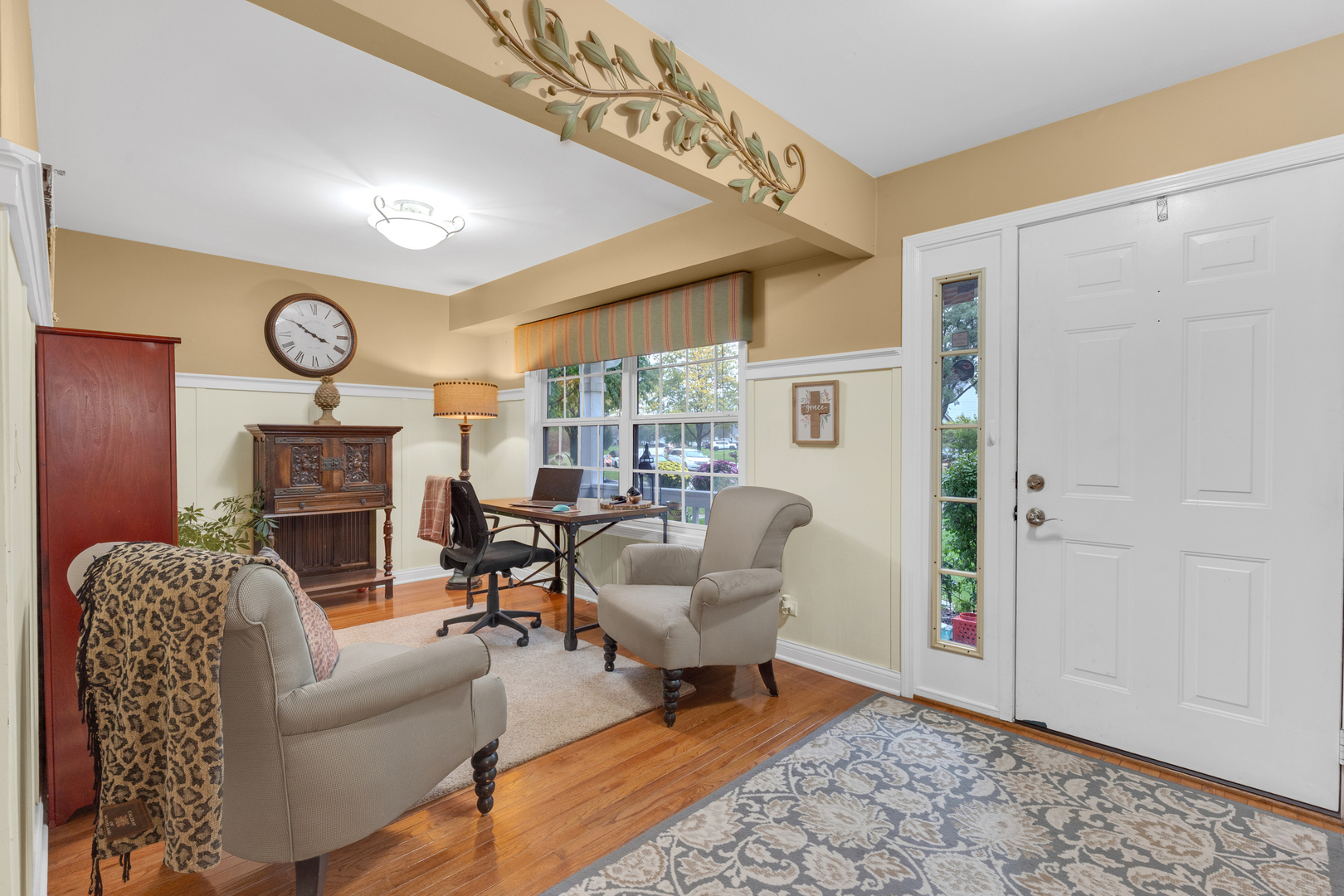 1656 Penny Lane Property Photo 3