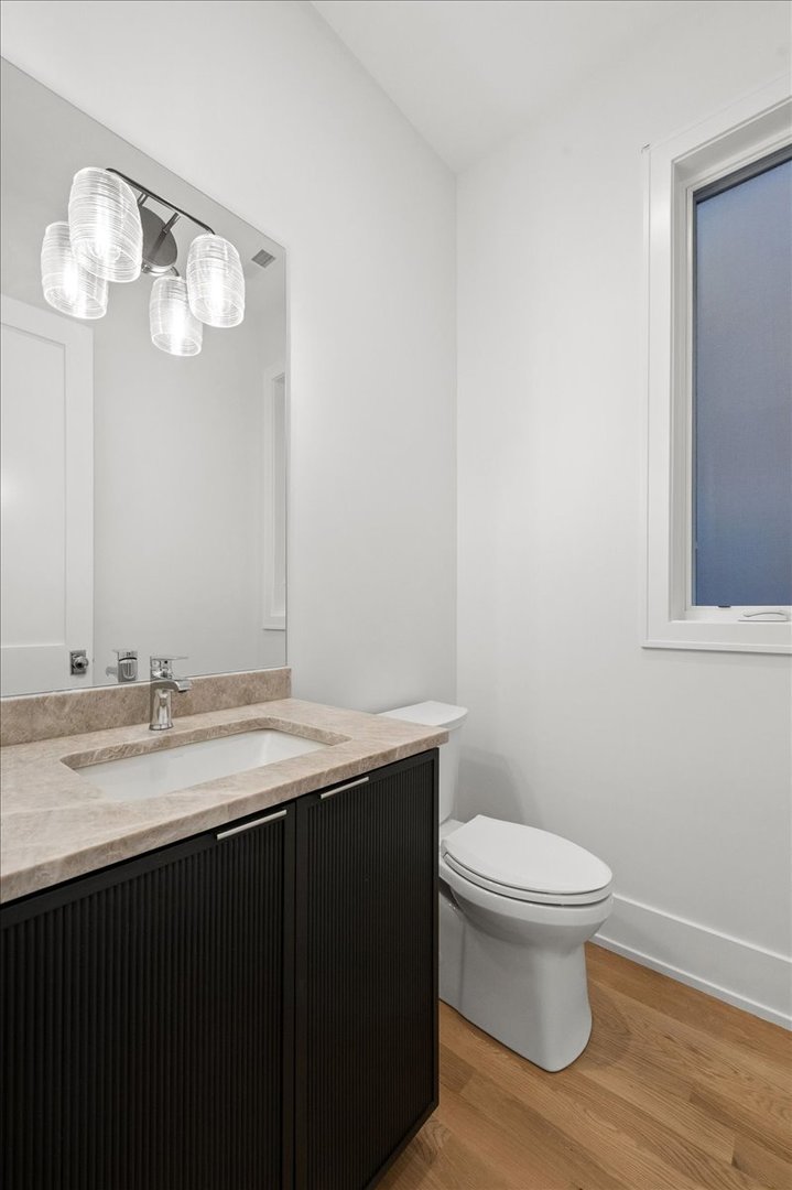 3820 N Damen Avenue 2 Property Photo 13
