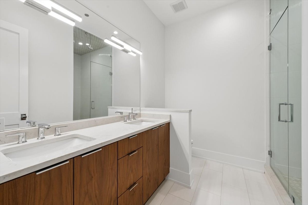 3820 N Damen Avenue 2 Property Photo 16
