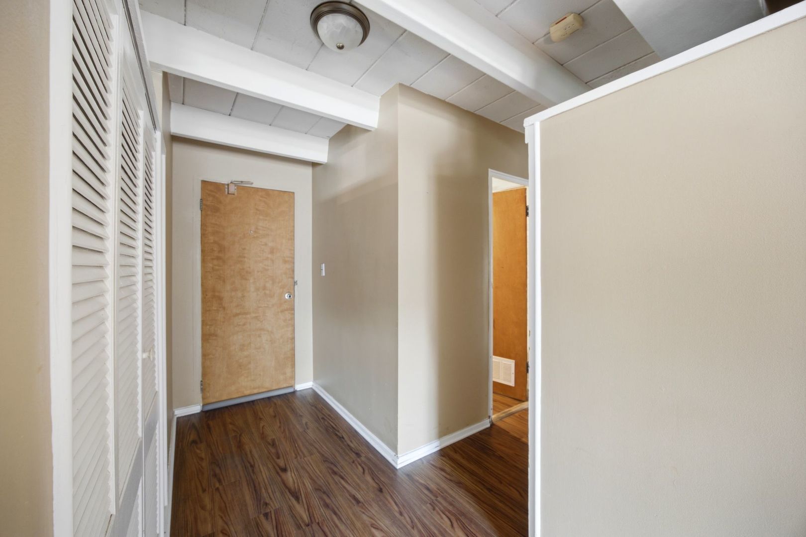 1862 Sherman Avenue 1nw Property Photo 4