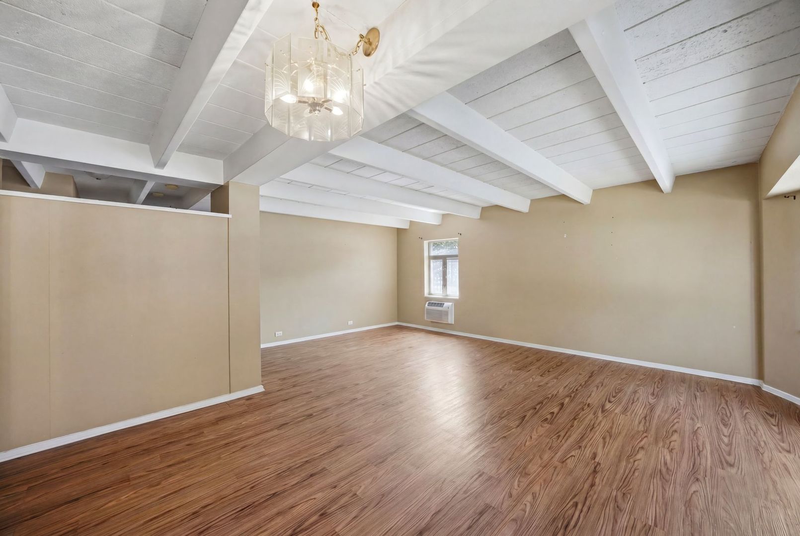 1862 Sherman Avenue 1nw Property Photo 6