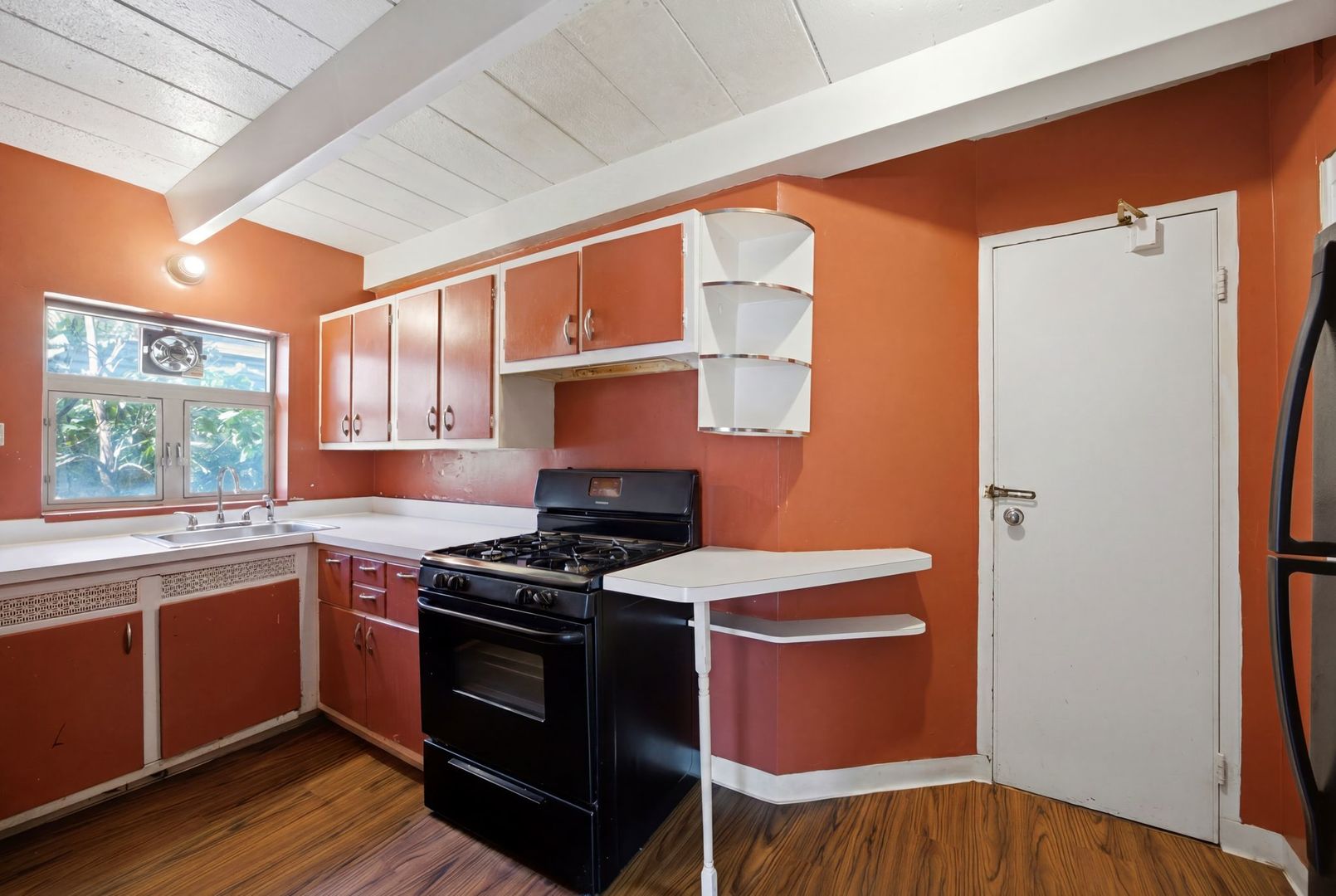 1862 Sherman Avenue 1nw Property Photo 10