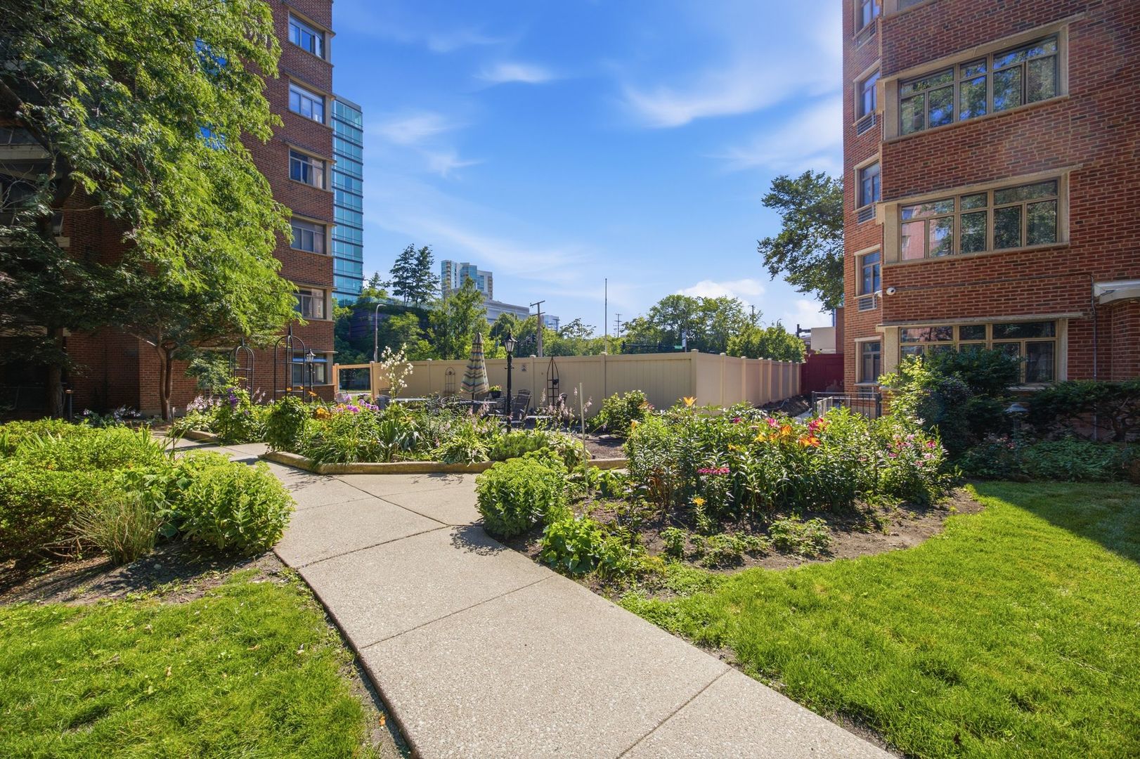 1862 Sherman Avenue 1nw Property Photo 24