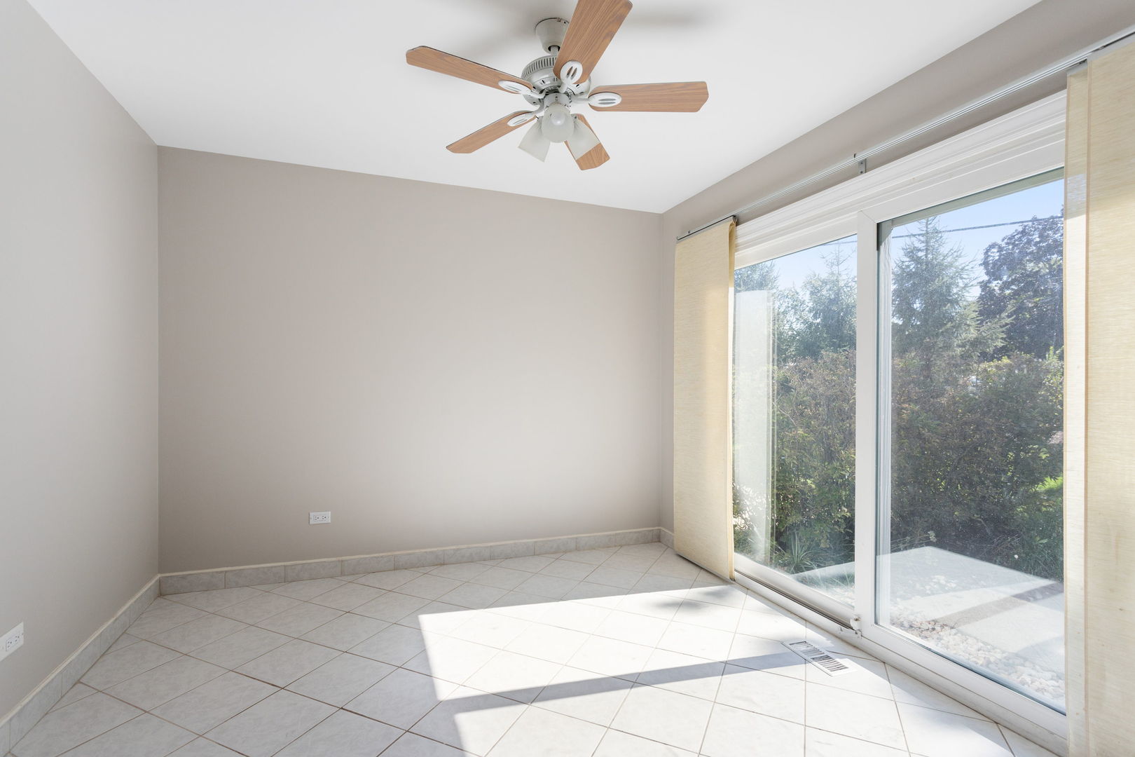 5 Marion Lane Property Photo 18