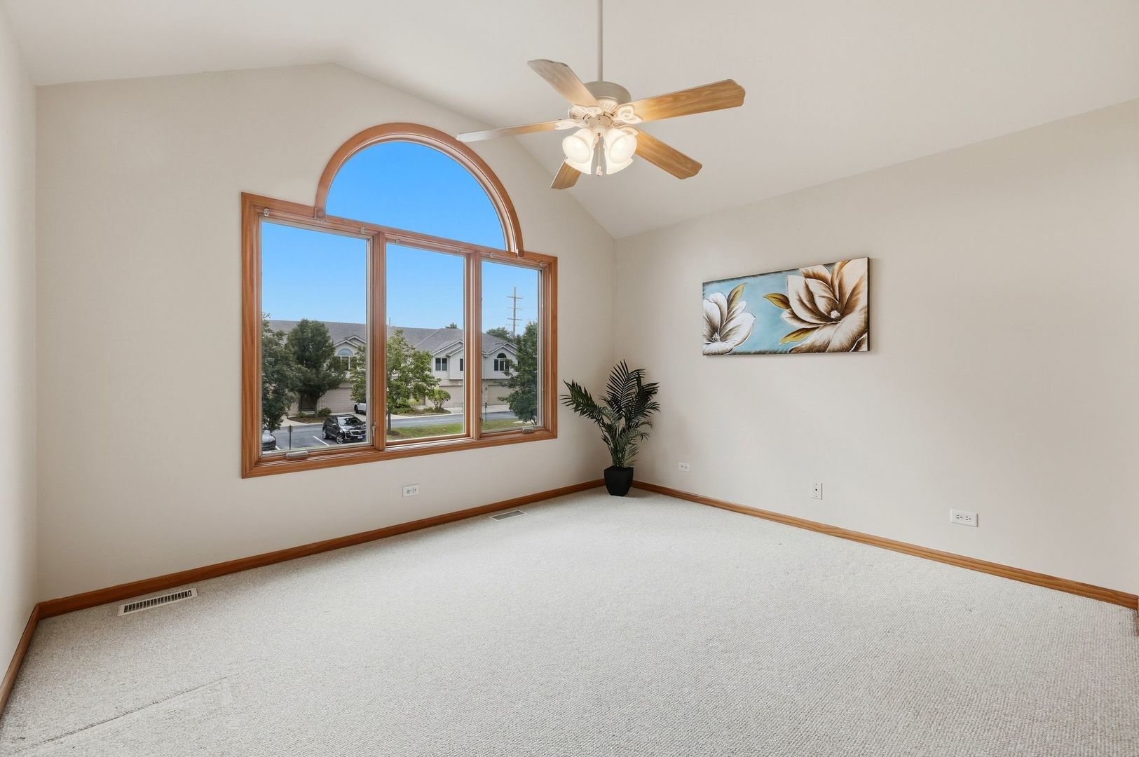691 E Nerge Road Property Photo 24