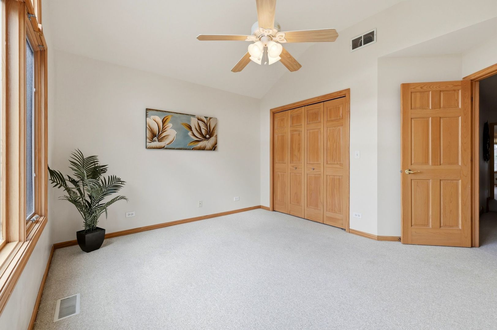 691 E Nerge Road Property Photo 25