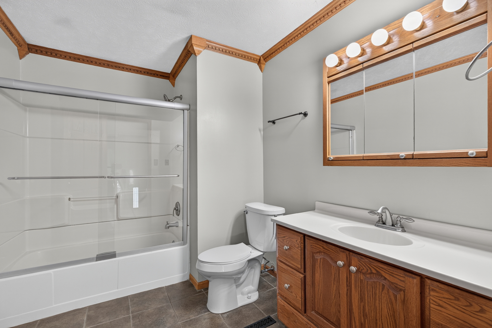 159 N Main Street Property Photo 22