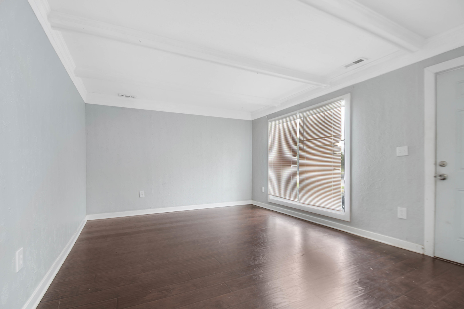 12769354 Property Photo 2