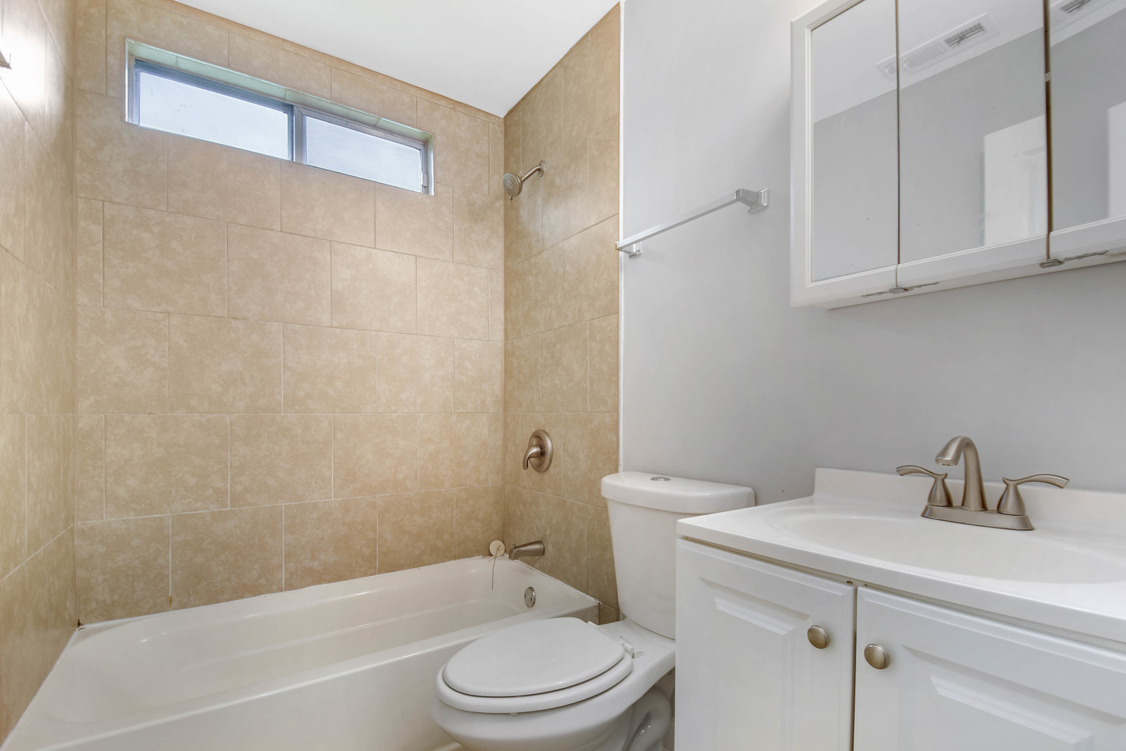 12769354 Property Photo 11