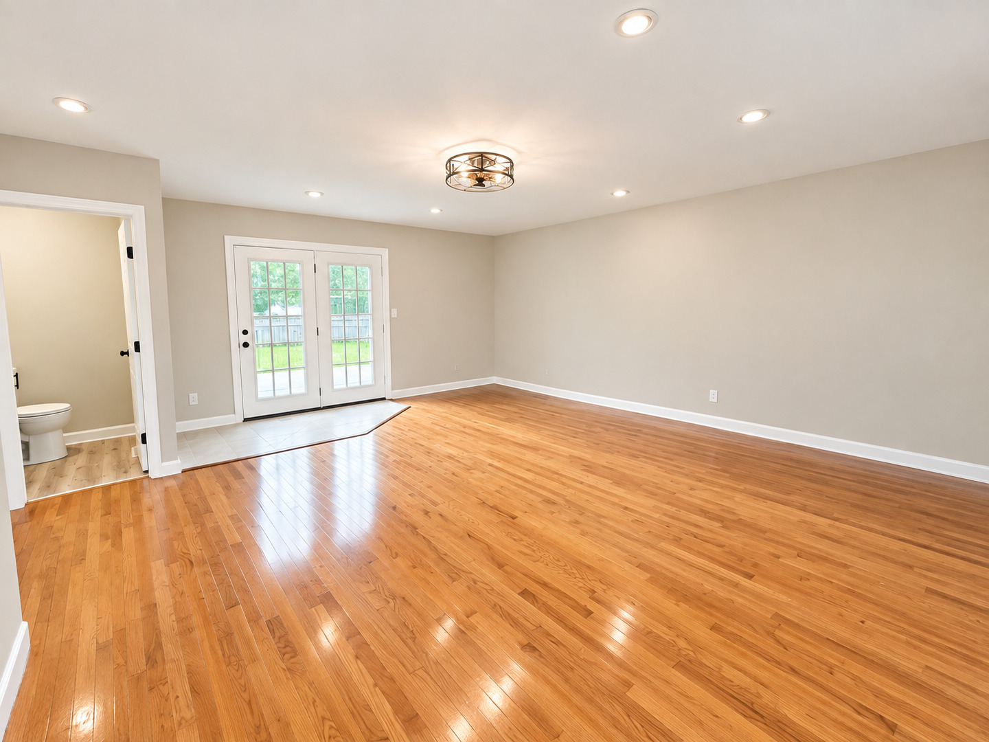 370 Karen Drive Property Photo 6