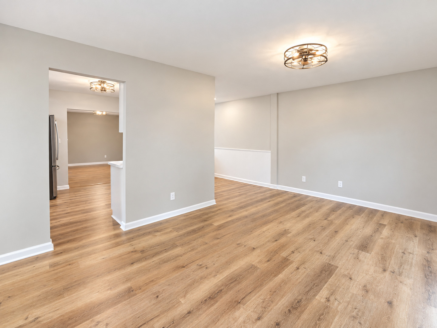 370 Karen Drive Property Photo 10