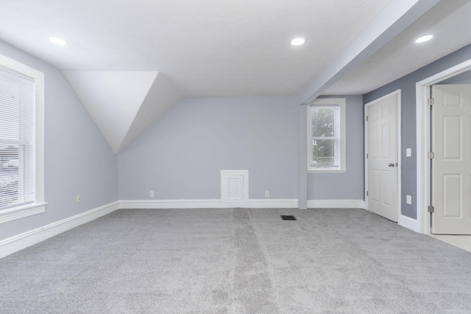 502 S Madison Street Property Photo 31