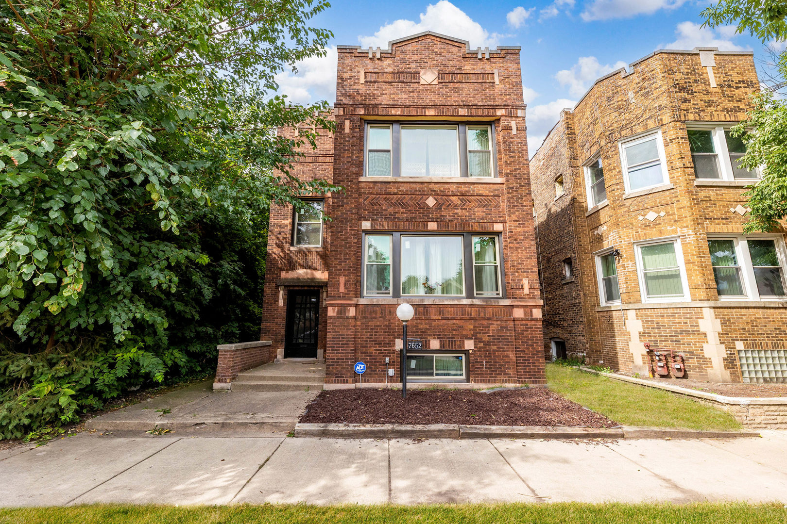 7652 S Cornell Avenue 2 Property Photo 1