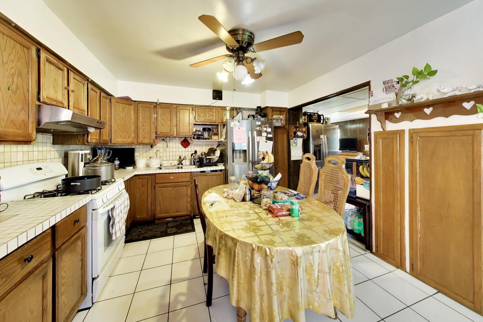 336 E Alden Drive Property Photo 7