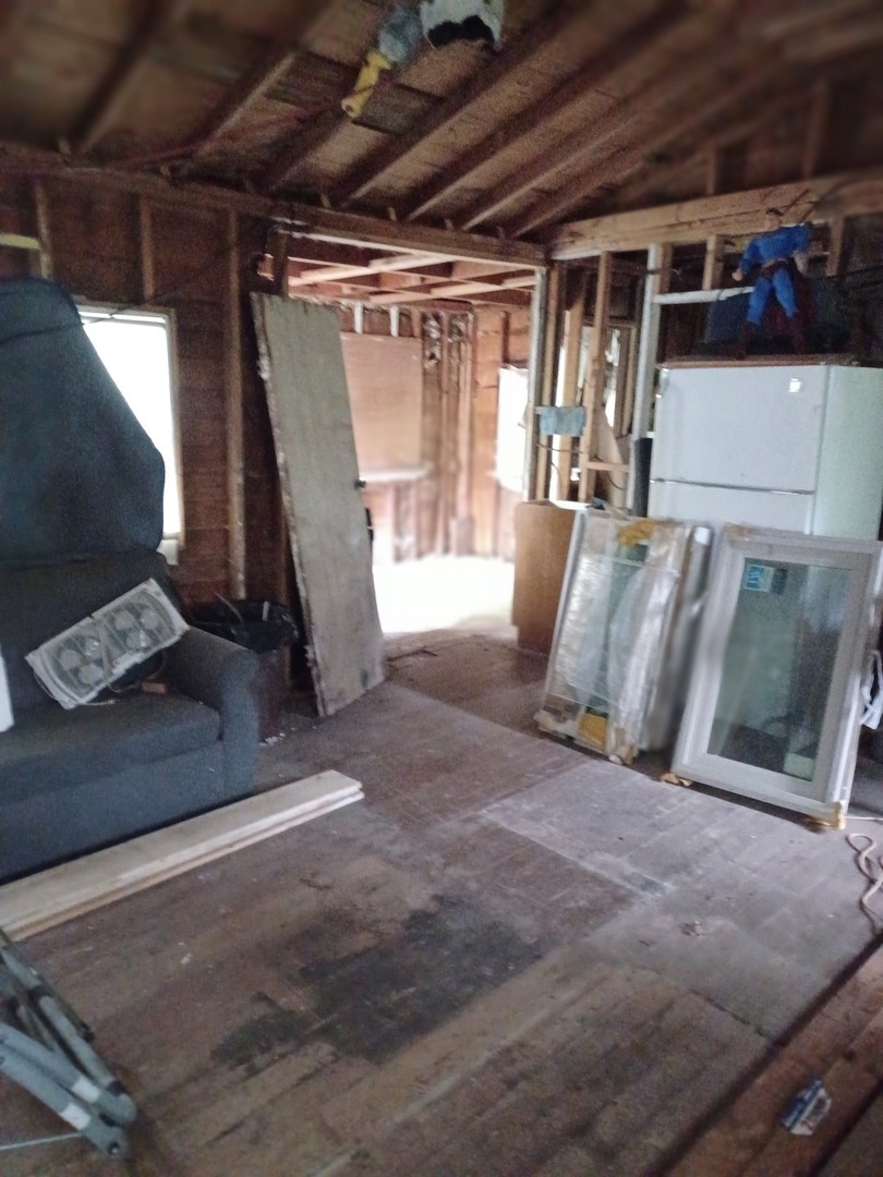 8014 E Maplewood Drive Property Photo 4