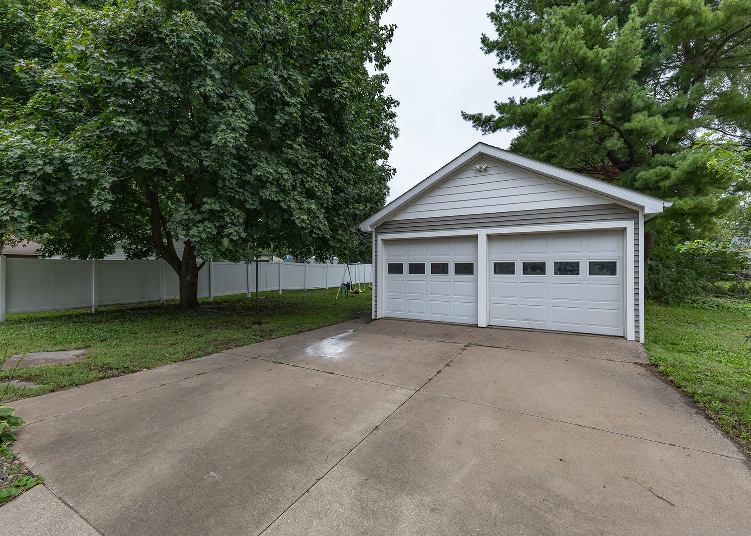 545 E Exchange Street Property Photo 3