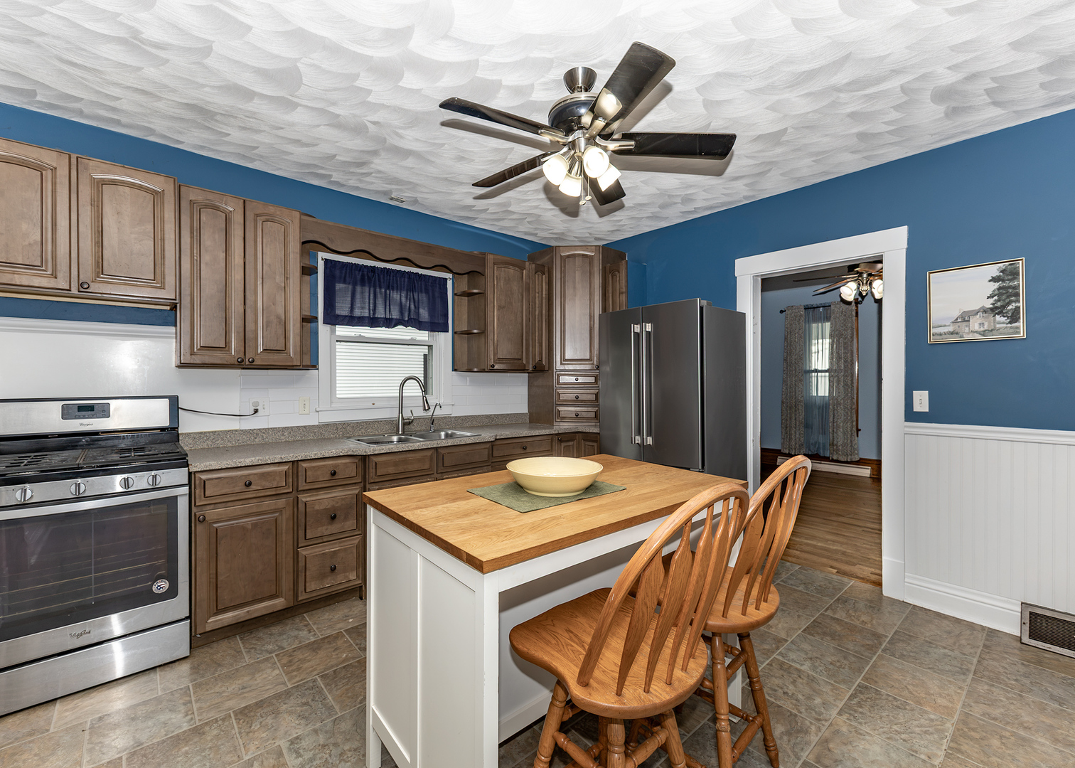 545 E Exchange Street Property Photo 7