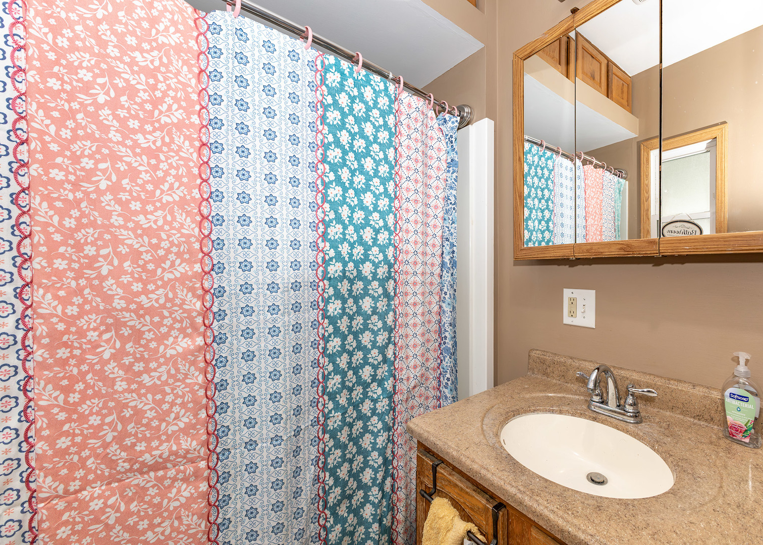 545 E Exchange Street Property Photo 16