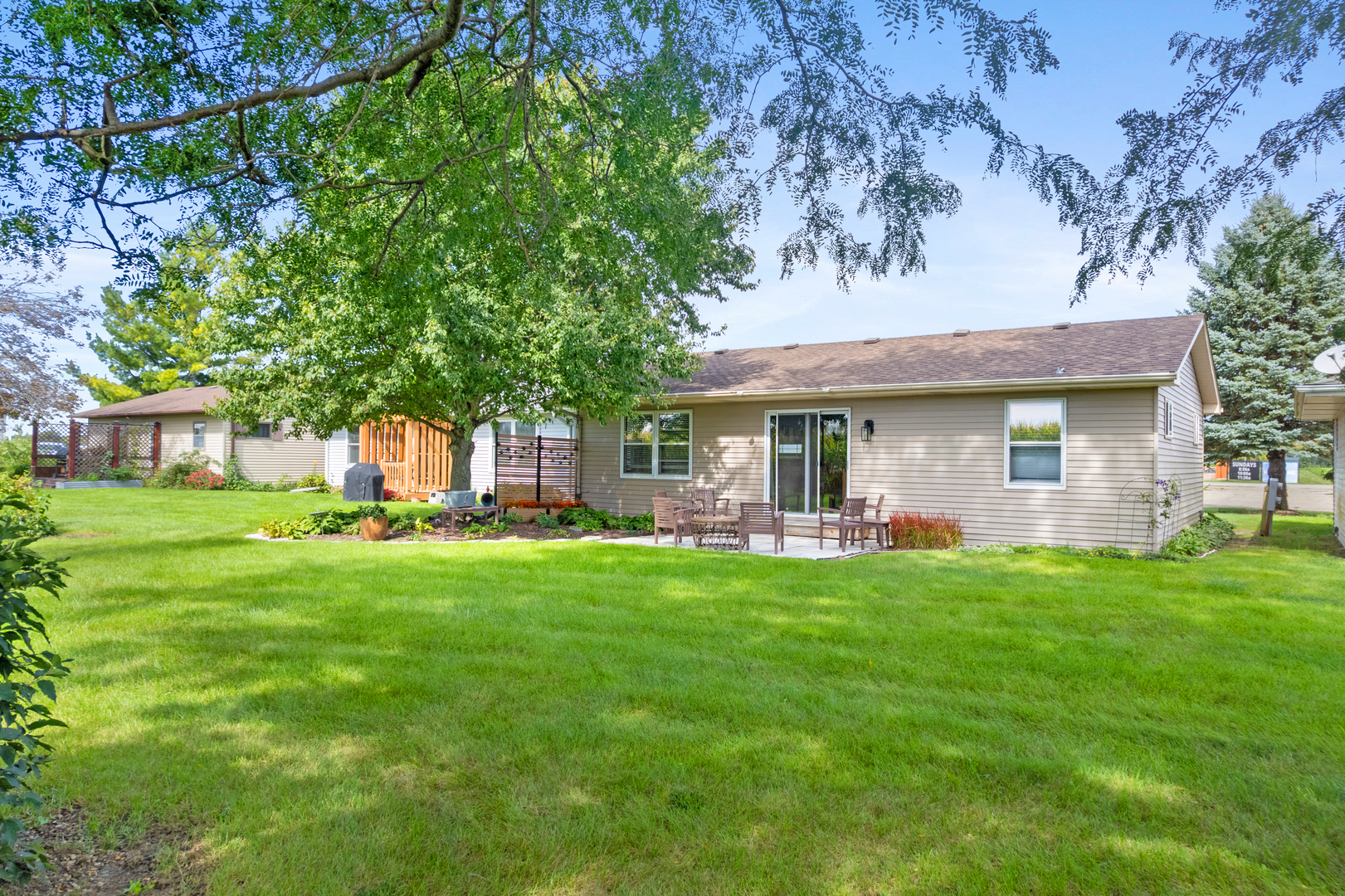 2846 N 48th. Road Property Photo 30
