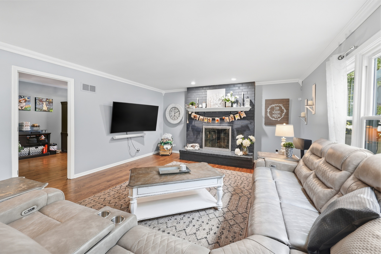 10 Americana Court Property Photo 8